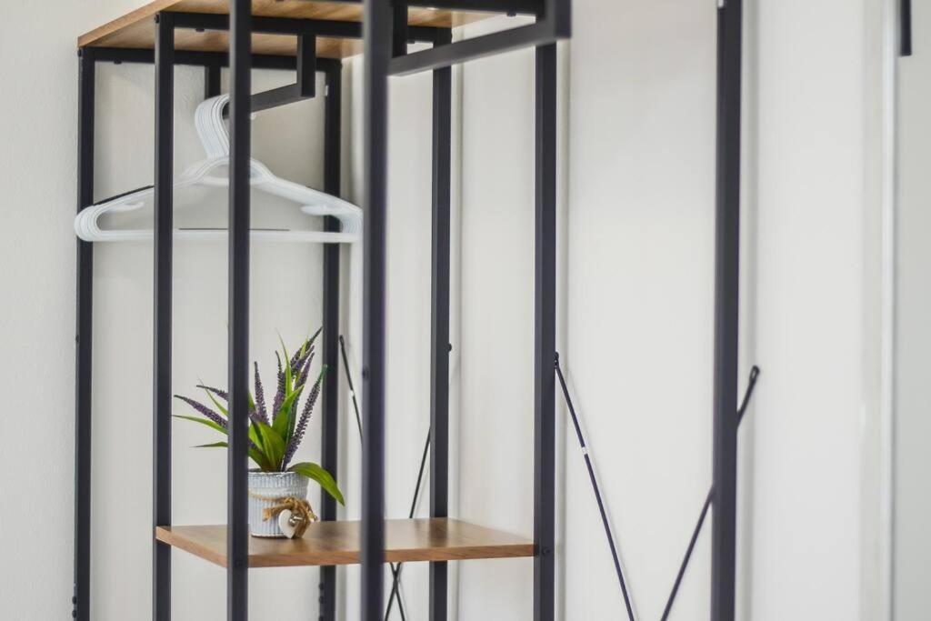 White Bike Rooms Siniscola Bagian luar foto