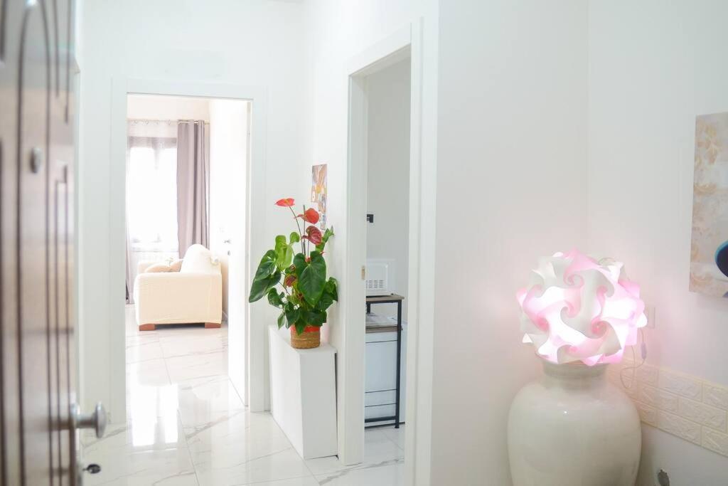 White Bike Rooms Siniscola Bagian luar foto